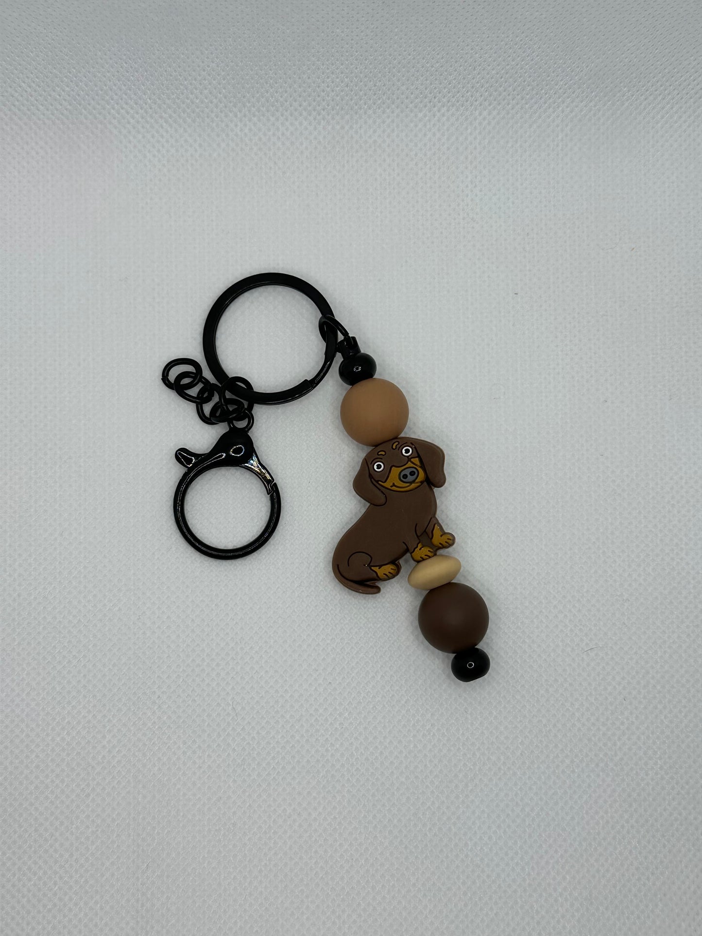 Brown Dauchsand Silicone Bead Black Metal Keychain