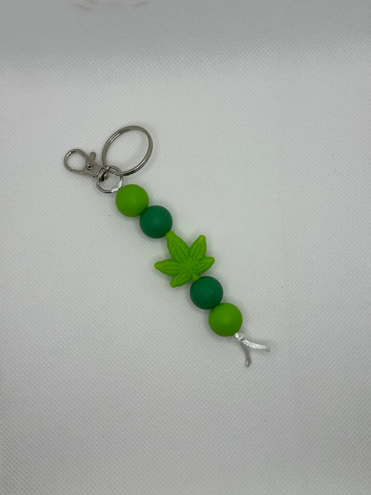 Light Green Leaf Silicone Bead Small Keychain