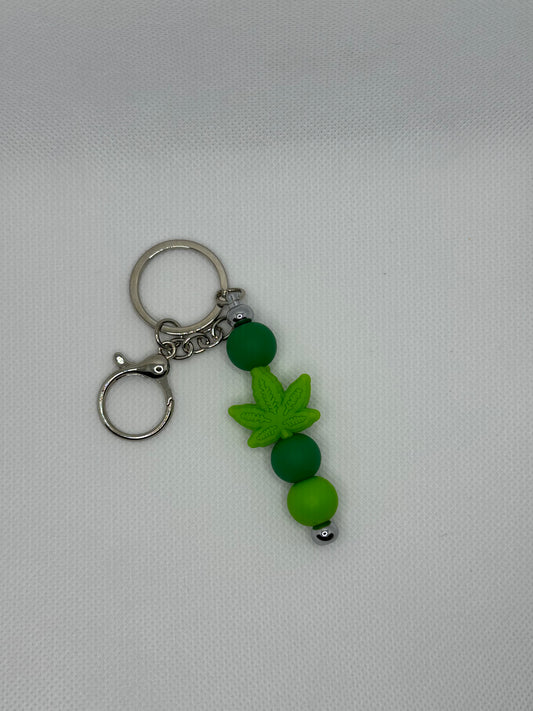 420 Light Green Leaf Silver Metal Keychain